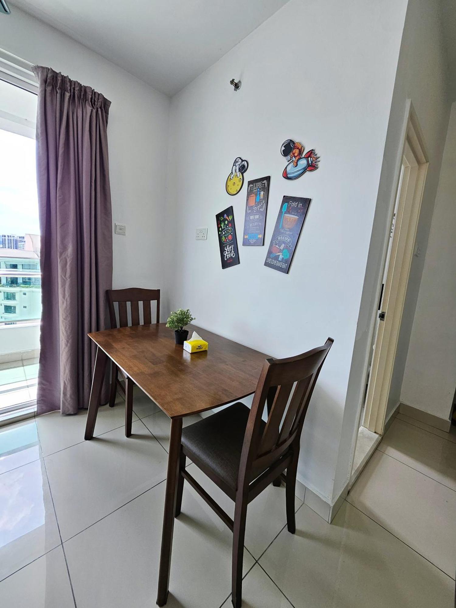 Apartamento Mansion One By Sky Hive George Town Exterior foto